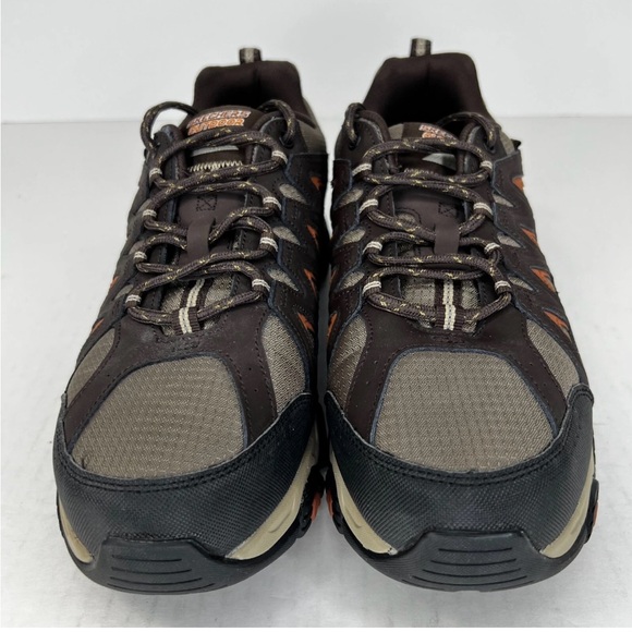 Skechers Men\'s Brown and Orange Athletic Shoes main image 4
